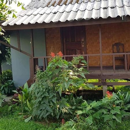 Pasanchai Bungalow Vang Vieng Ngoại thất bức ảnh
