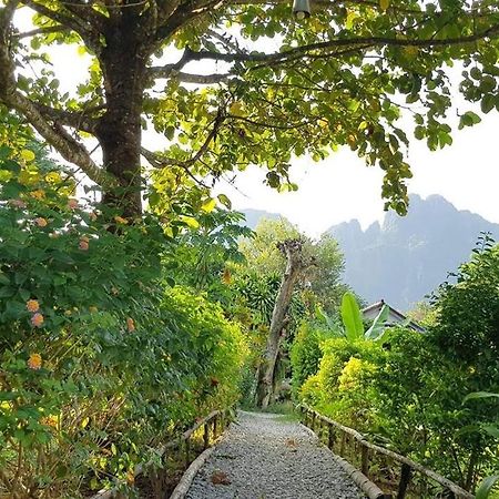 Pasanchai Bungalow Vang Vieng Ngoại thất bức ảnh