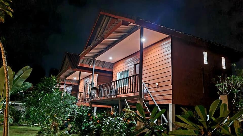 Pasanchai Bungalow Vang Vieng Ngoại thất bức ảnh