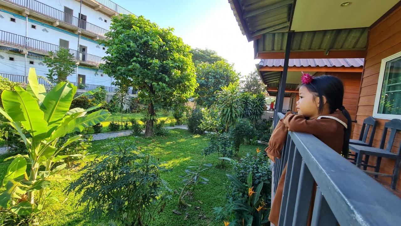 Pasanchai Bungalow Vang Vieng Ngoại thất bức ảnh