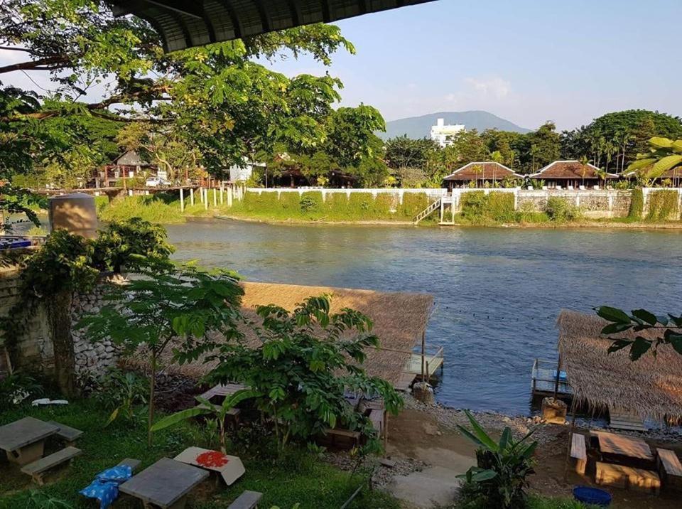 Pasanchai Bungalow Vang Vieng Ngoại thất bức ảnh